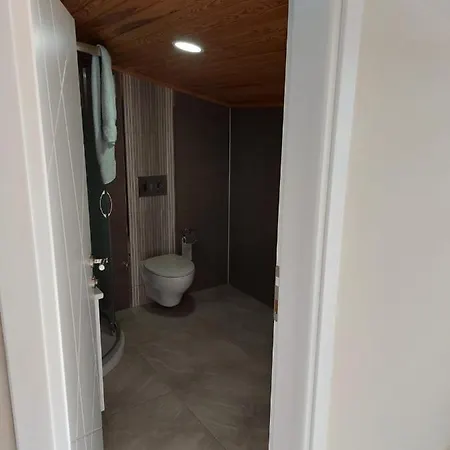 Luxe Tekerbrothers Villa